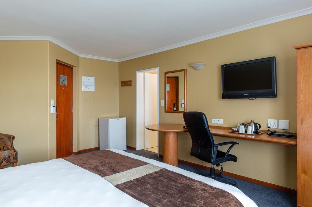 בלוויל Protea Hotel By Marriott Cape Town Tyger Valley מראה חיצוני תמונה
